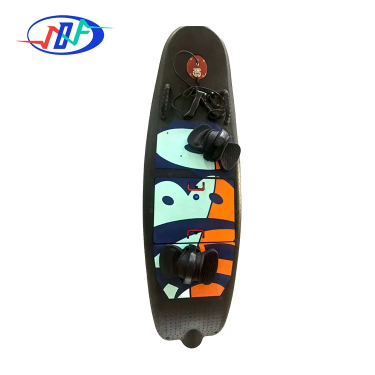 Lehký elektrický surf